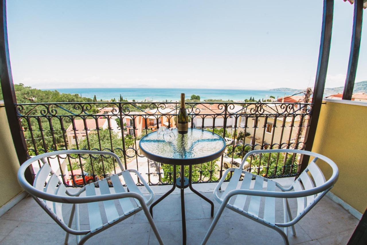 Avra Sea View Paradise Pool Aparthotel 3*