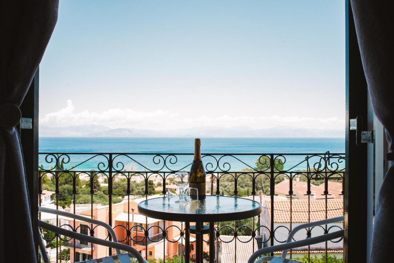 Avra Sea View Paradise Pool 3* Moraḯtika