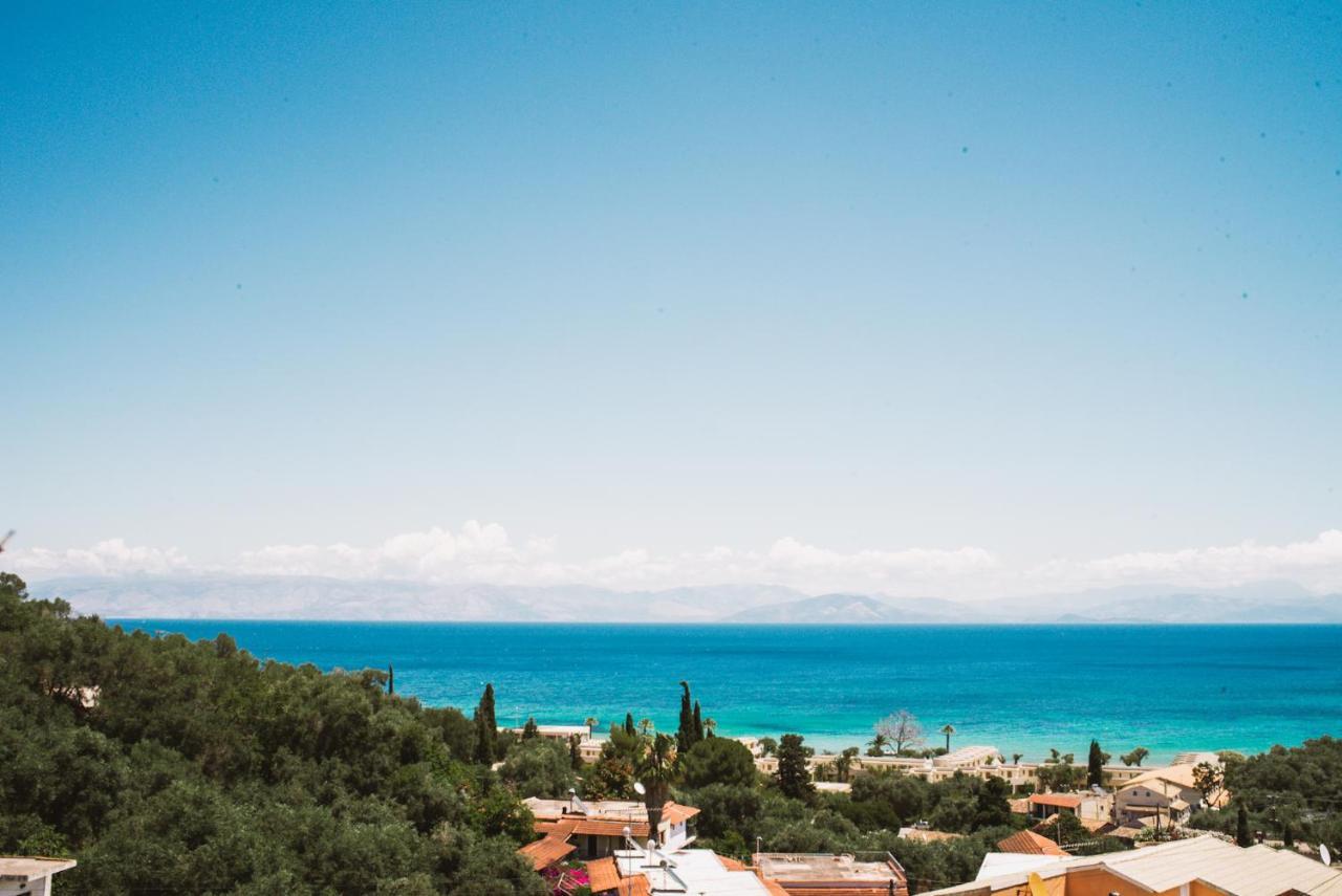 Avra Sea View Paradise Pool Aparthotel