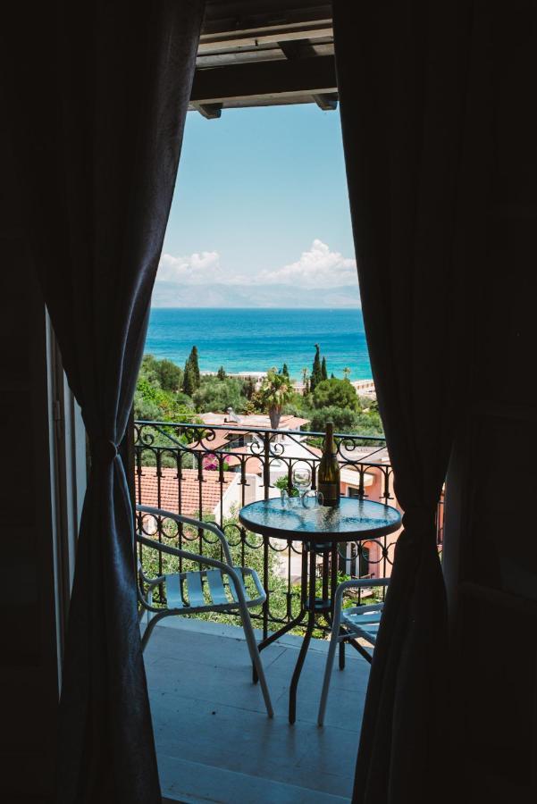 Aparthotel Avra Sea View Paradise Pool