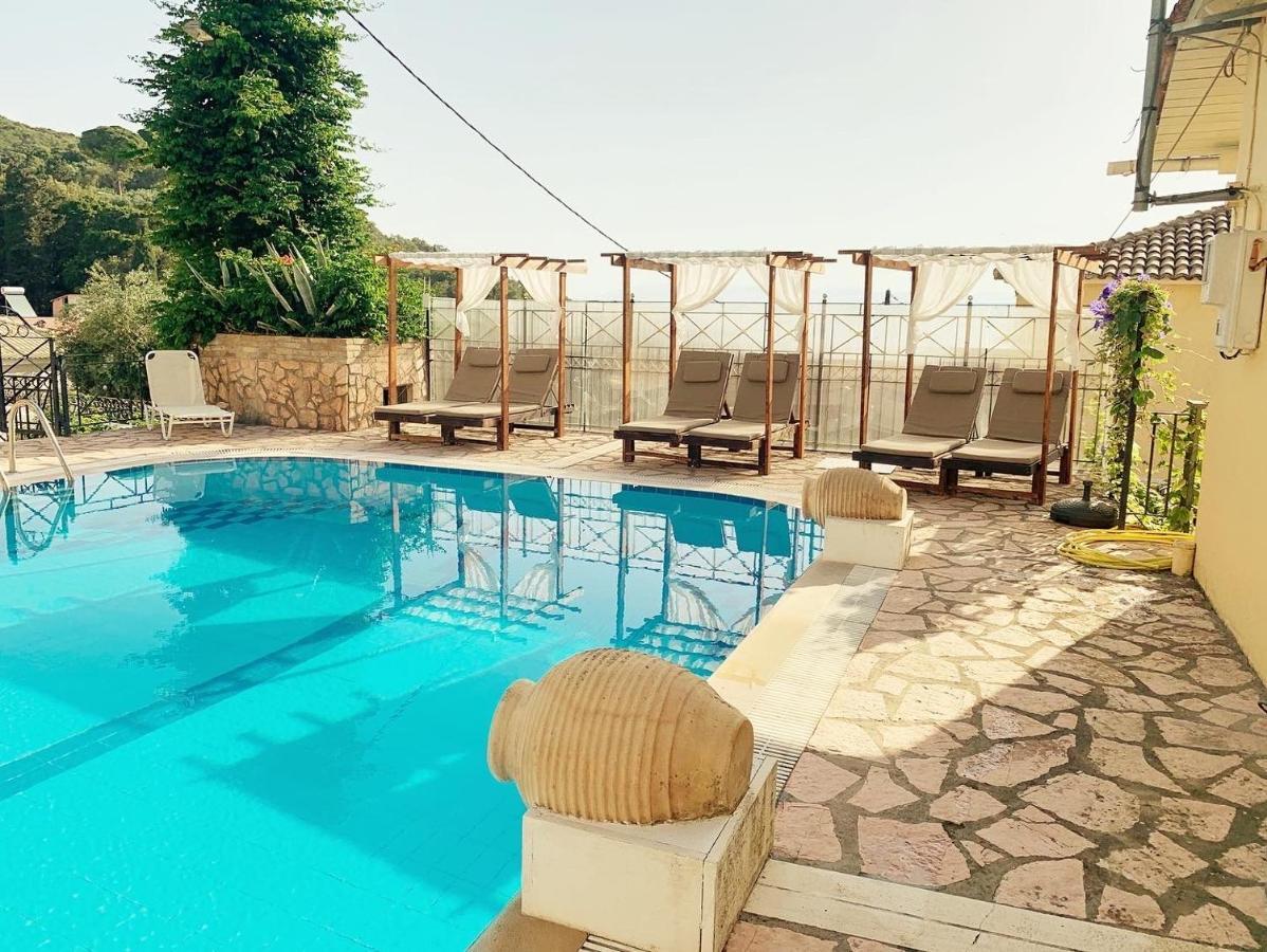 Avra Sea View Paradise Pool Aparthotel Moraḯtika