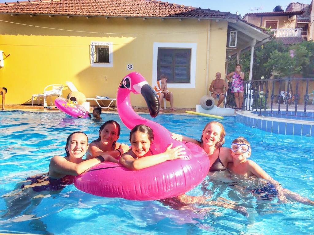 Aparthotel Avra Sea View Paradise Pool