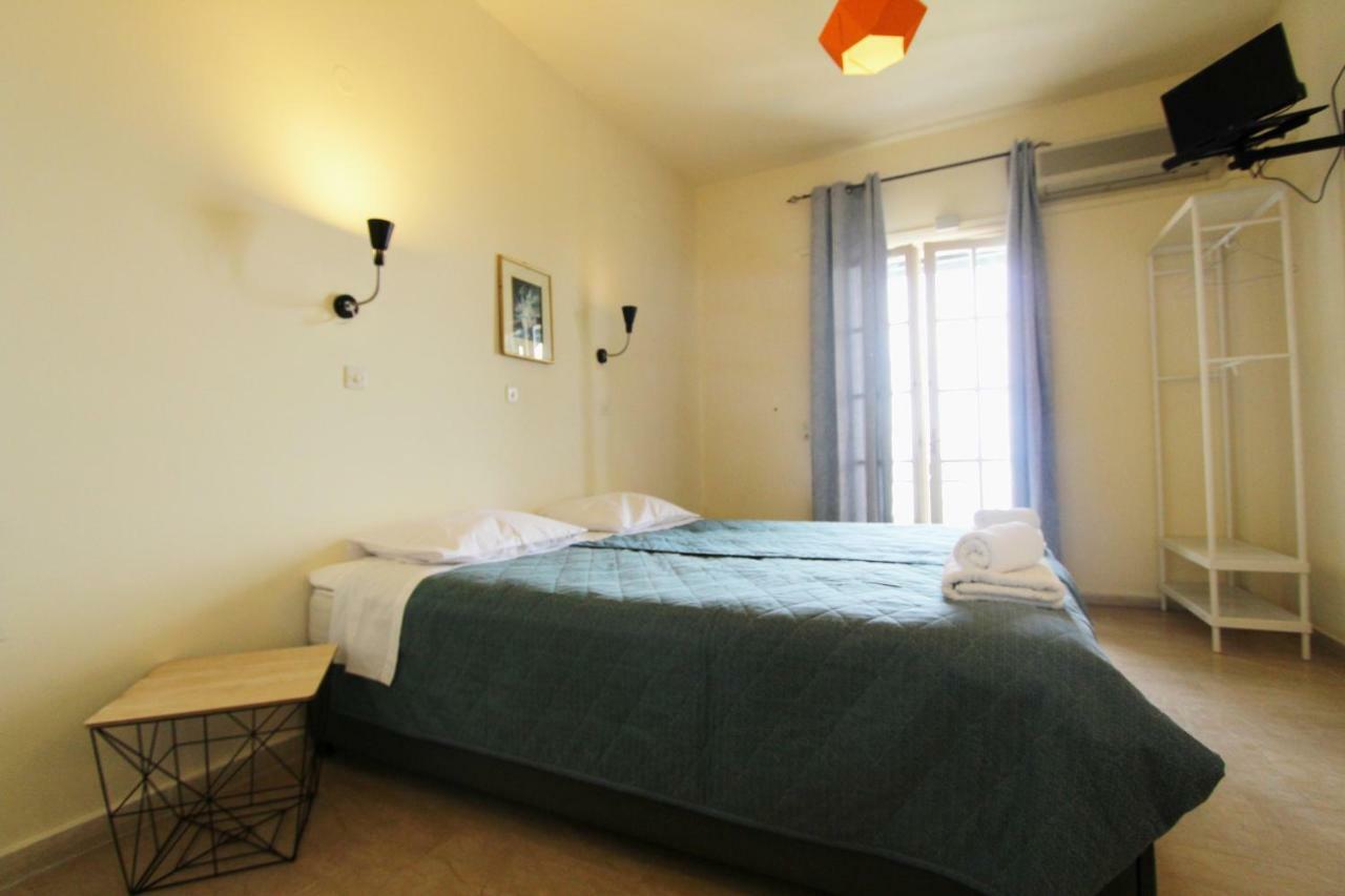 Avra Sea View Paradise Pool Aparthotel 3*