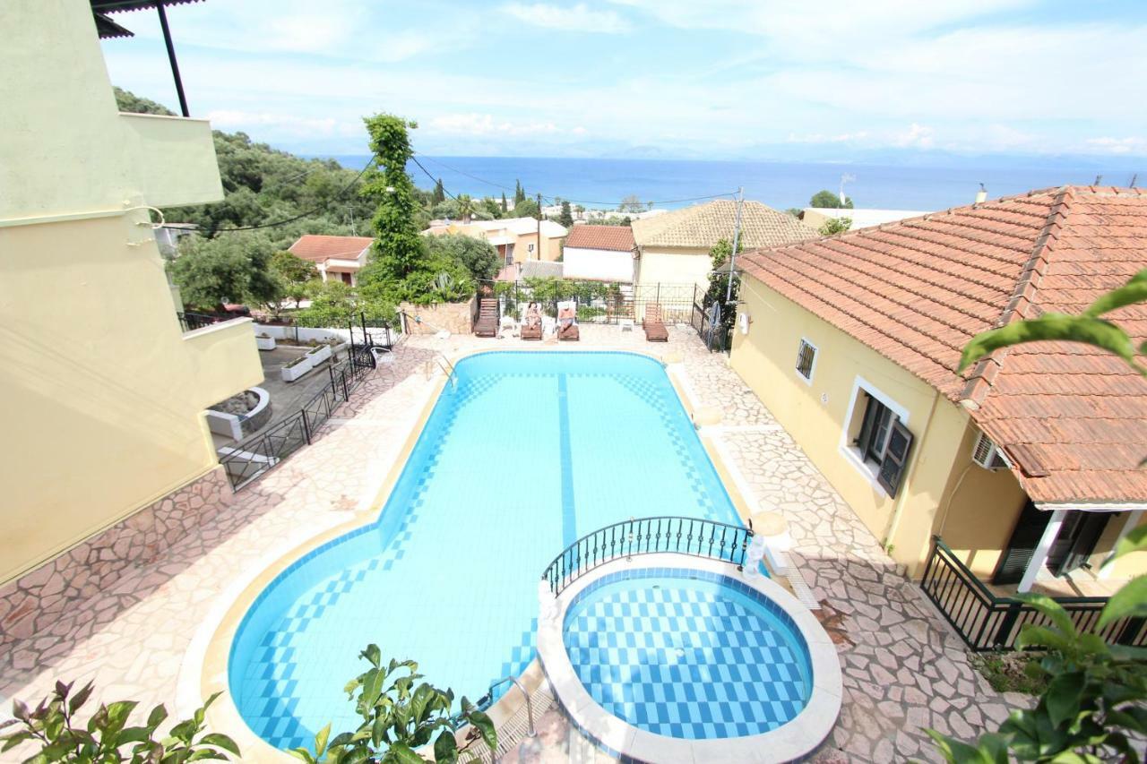 Aparthotel Avra Sea View Paradise Pool 3*