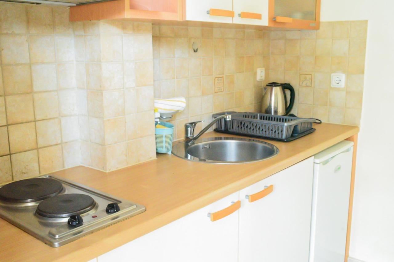 Avra Sea View Paradise Pool Aparthotel 3*