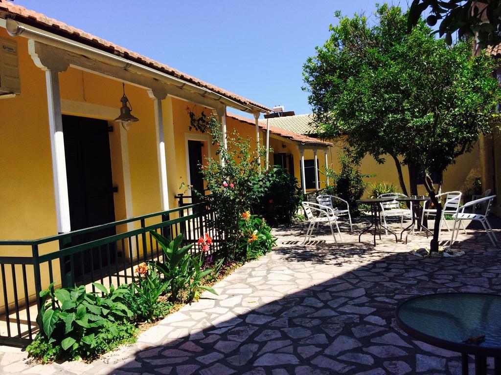 Avra Sea View Paradise Pool 3* Moraitika