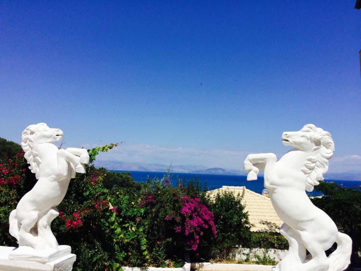 Aparthotel Avra Sea View Paradise Pool 3*